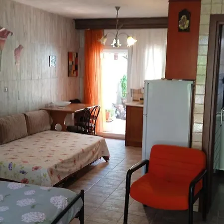 Roses Apartman *
