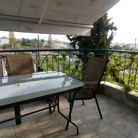 Roses Nea Michaniona