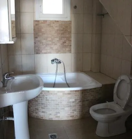 Roses * Nea Michaniona